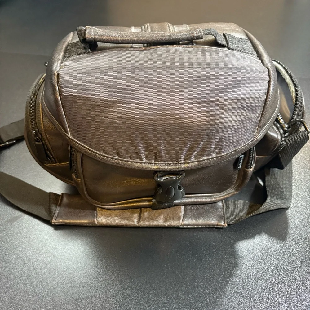 Black and Gray Messenger Bag with‎ Adjustable Strap
